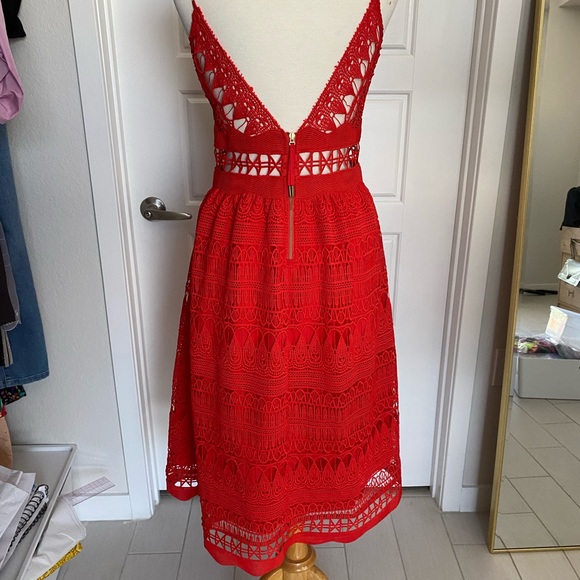 SAYLOR red lace dress - Picture 2 of 4